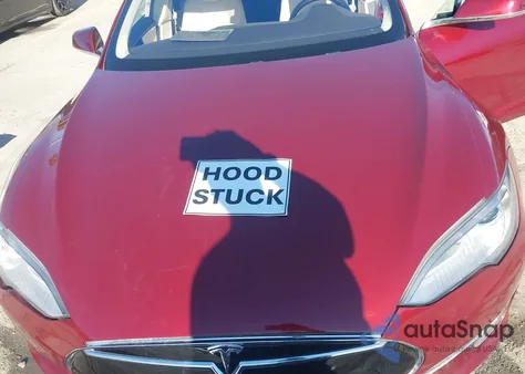 2012 Tesla Model S Signature z USA, uszkodzony, nr VIN 5YJSA1DN8CFS00373